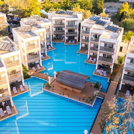 Ladonia Hotels Mio Bianco อัคยาร์ลาร์ ภายนอก รูปภาพ