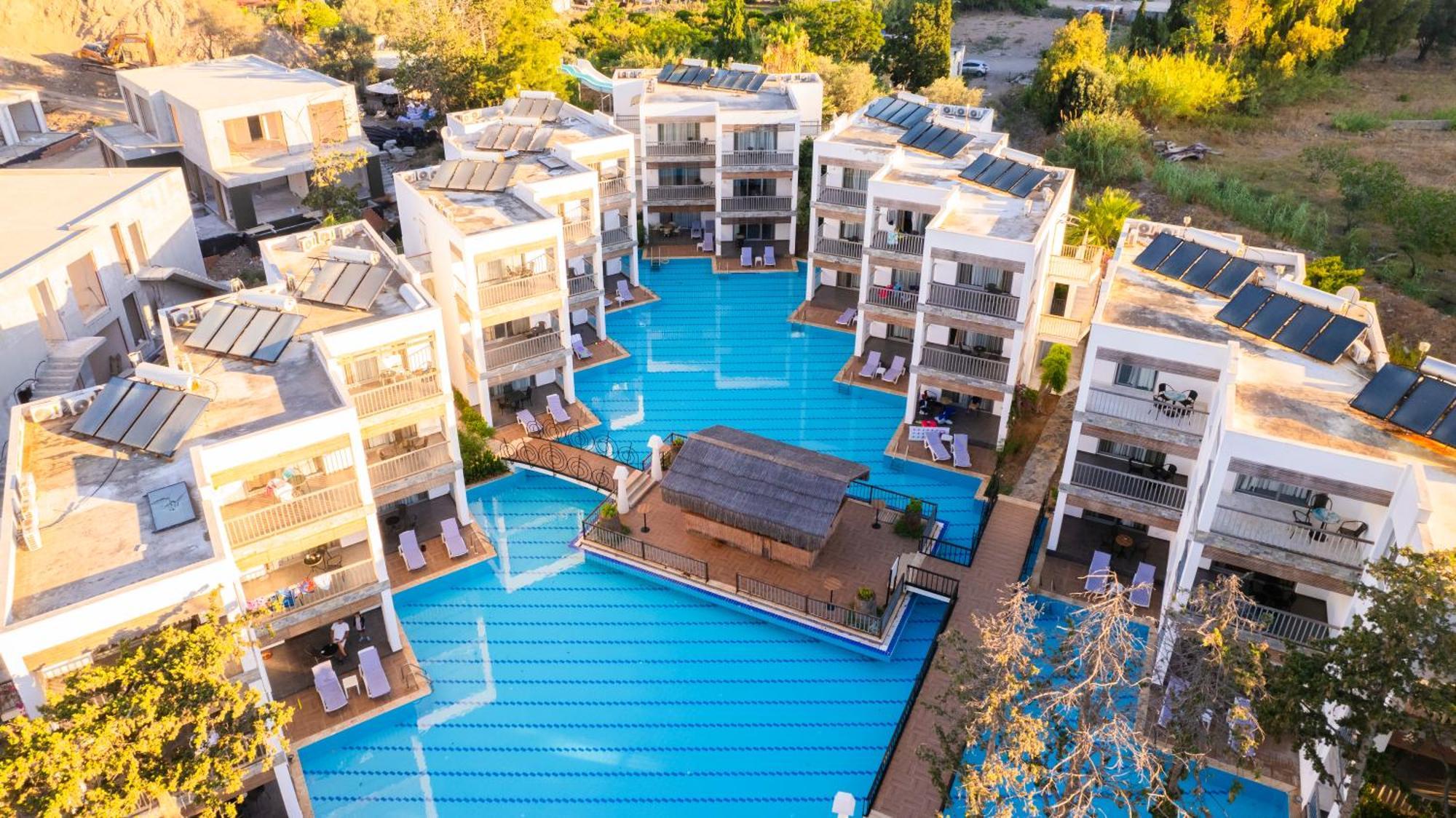 Ladonia Hotels Mio Bianco อัคยาร์ลาร์ ภายนอก รูปภาพ