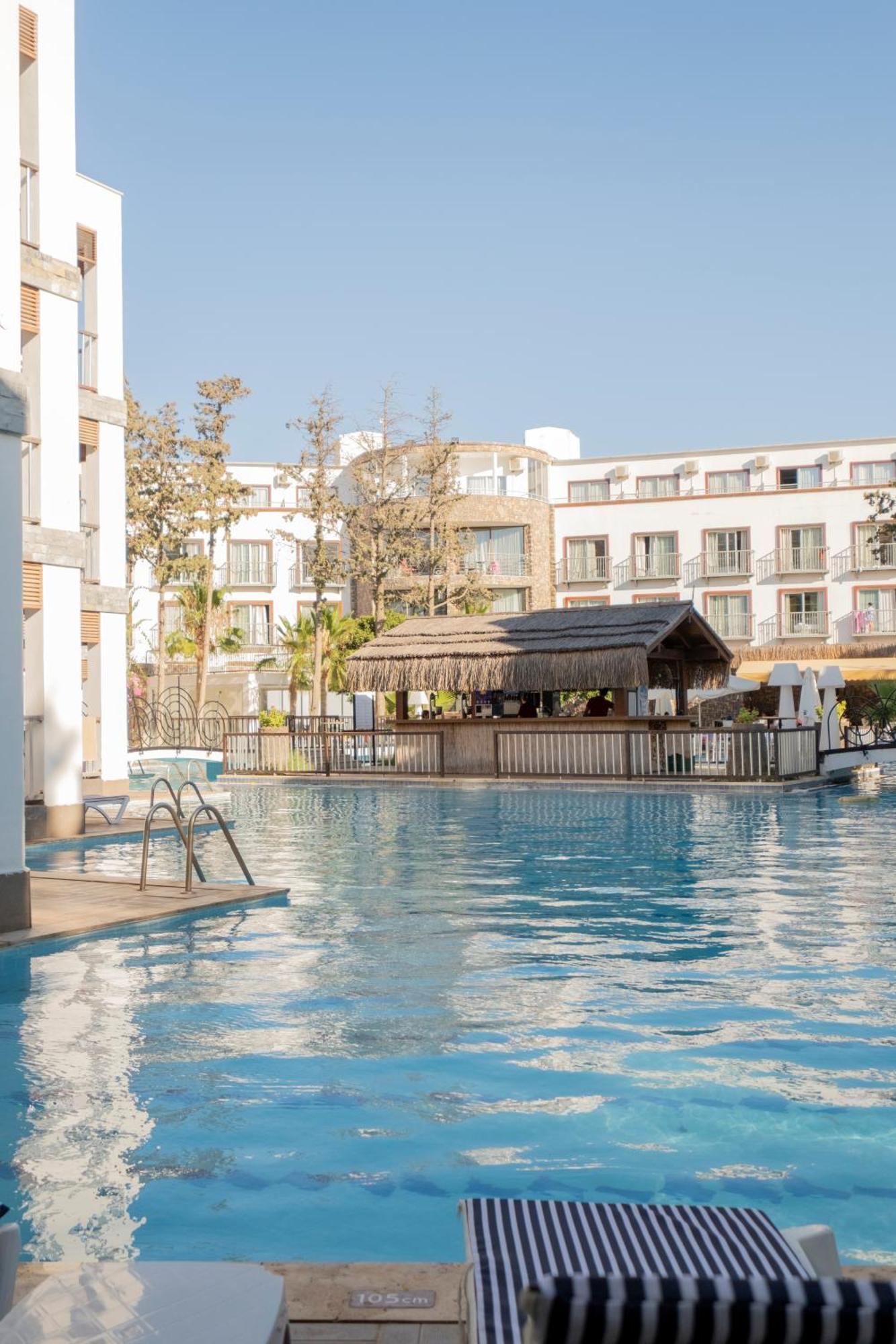 Ladonia Hotels Mio Bianco อัคยาร์ลาร์ ภายนอก รูปภาพ