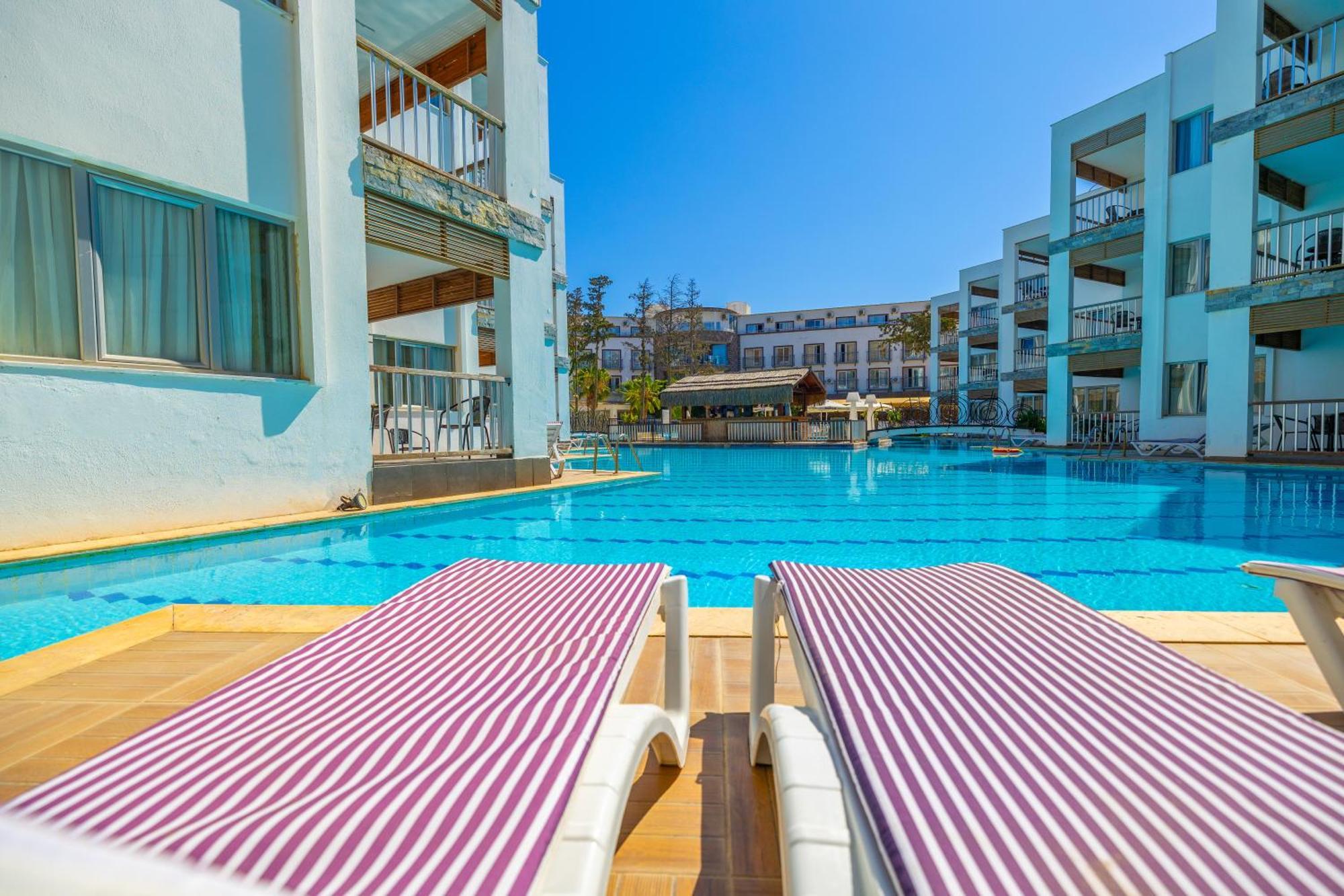 Ladonia Hotels Mio Bianco อัคยาร์ลาร์ ภายนอก รูปภาพ